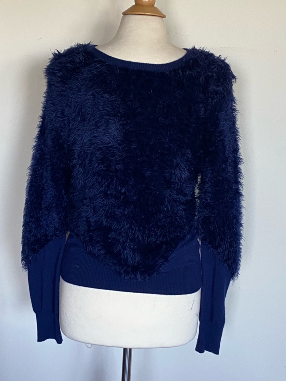 Izzue Blue Fuzzy Soft Crewneck Sweater - Women's Sweater Medium